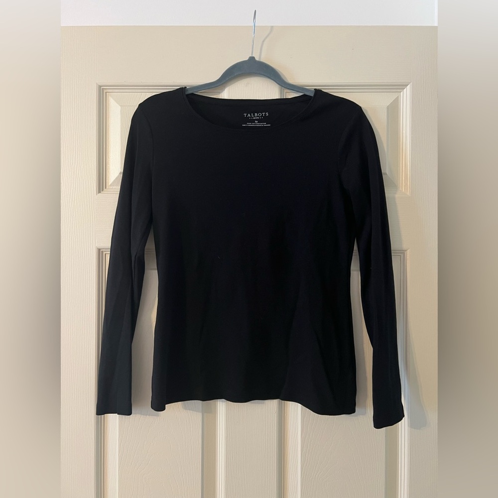 Petite Talbots Black Long Sleeve Crewneck Top